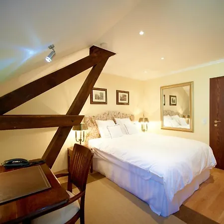 Hotel Temps D'or 4*